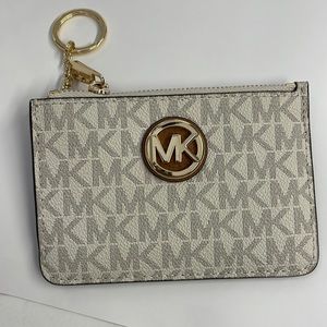 NWT Michael Kors key chain wallet